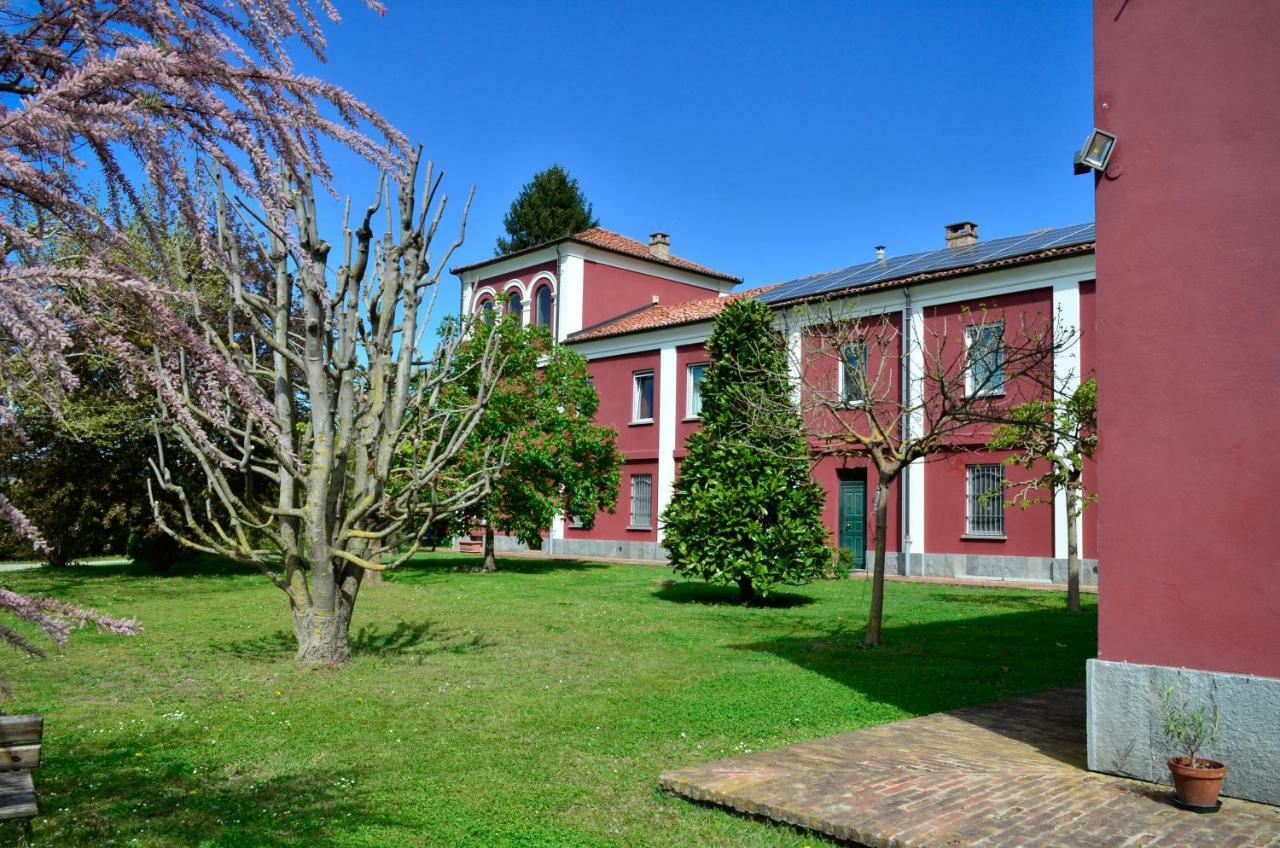 Agriturismo Tenuta Polledro アスティ エクステリア 写真